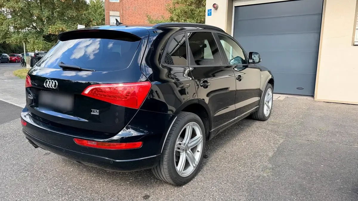 Gebraucht Audi Q5 S-Line 170 PS (125 kW) 2010 Schwarz SUV