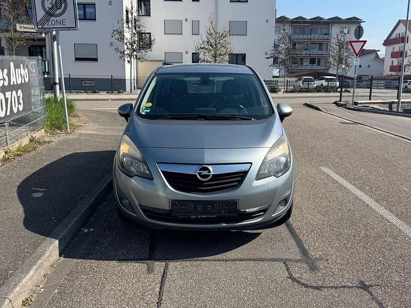 Gebraucht Opel Meriva 110 PS (80 kW) 2012 Silber Van / Kleinbus