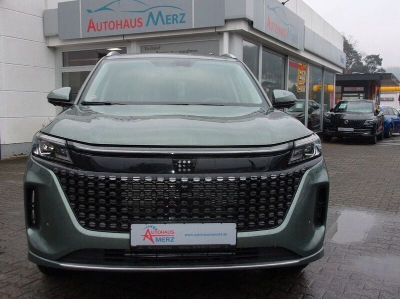 Neu DFSK E5 177 PS (130 kW) 2025 Grün SUV