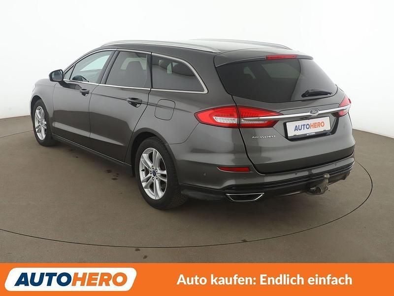 Gebraucht Ford Mondeo Titanium 190 PS (139 kW) 2019 Grau Kombi