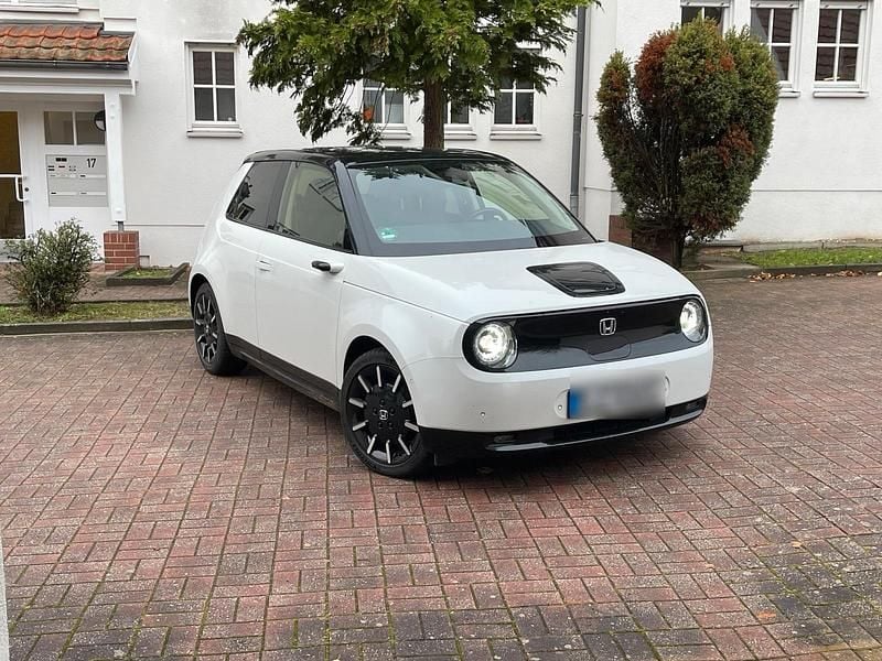 Weiß Gebraucht 2021 Honda e Advance Kleinwagen | 16.500 € (Guter Preis) - Bild 1/4
