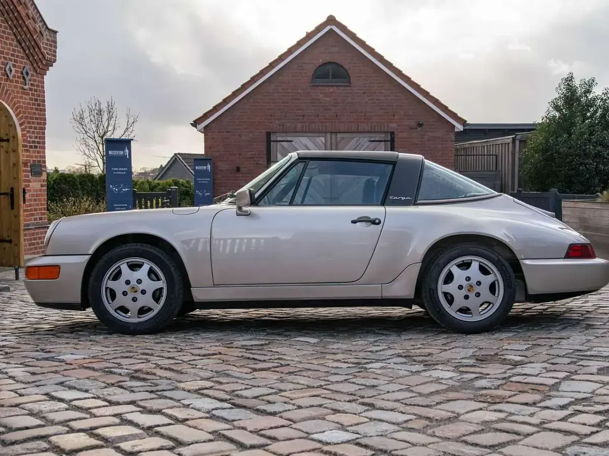 Gebraucht Porsche 911 Carrera 2 250 PS (183 kW) 1990 Leinen metallic 550 Coupé