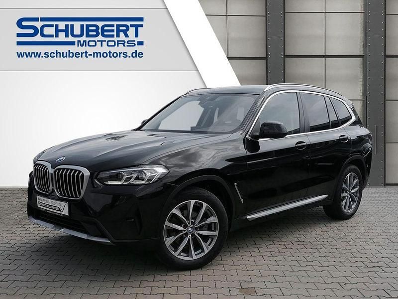 Saphirschwarz metallic Gebraucht 2022 BMW X3 Sport Line SUV | 40.890 € (Etwas zu teuer) - Bild 1/4
