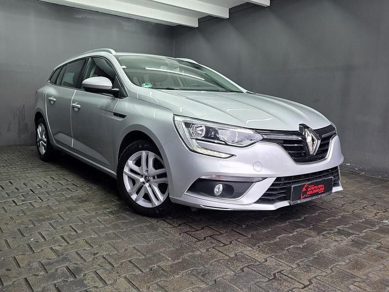 Gebraucht Renault Mégane IV 101 PS (74 kW) 2016 Silber Limousine