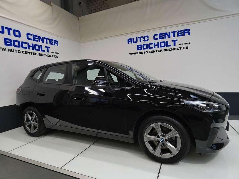 Gebraucht BMW 218 136 PS (100 kW) 2024 Schwarz ii/bonnet fluid black Van / Kleinbus