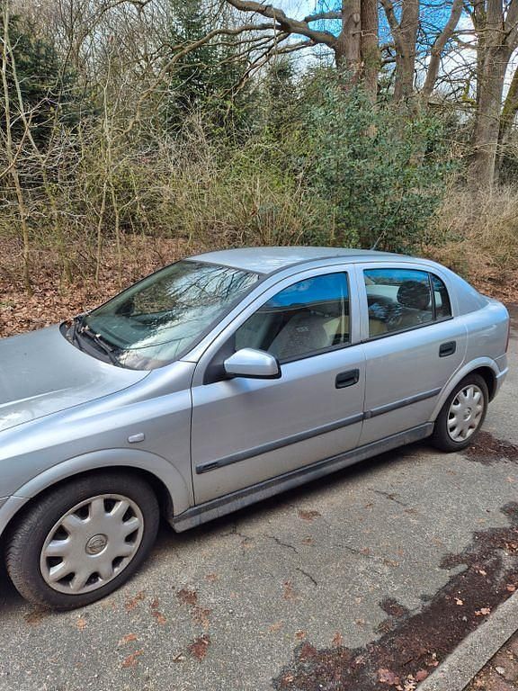 Gebraucht Opel Astra 75 PS (55 kW) 2001 Limousine