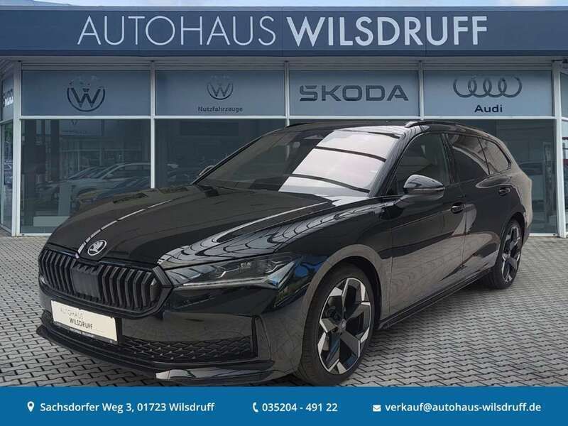 Schwarz Neu 2025 Skoda Superb SportLine Kombi | 44.290 € (Fairer Preis) - Bild 1/2
