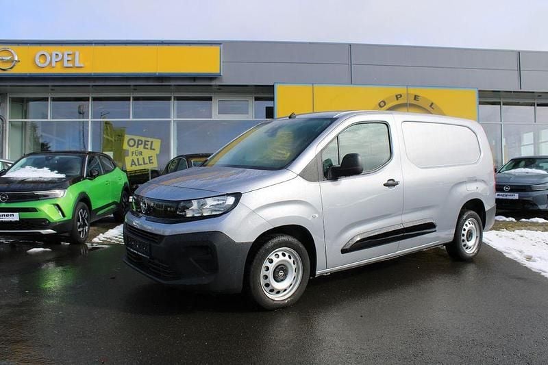 Gebraucht Opel Combo Basis 131 PS (96 kW) 2024 Grau Kombi