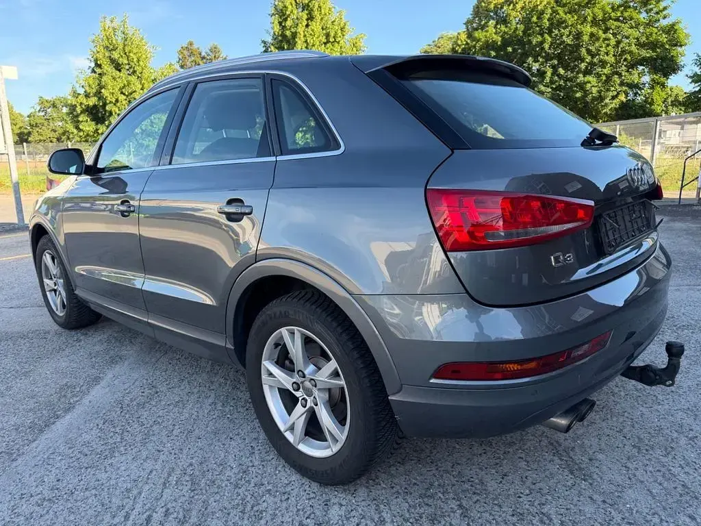 Gebraucht Audi Q3 Sport 150 PS (110 kW) 2017 Grau SUV