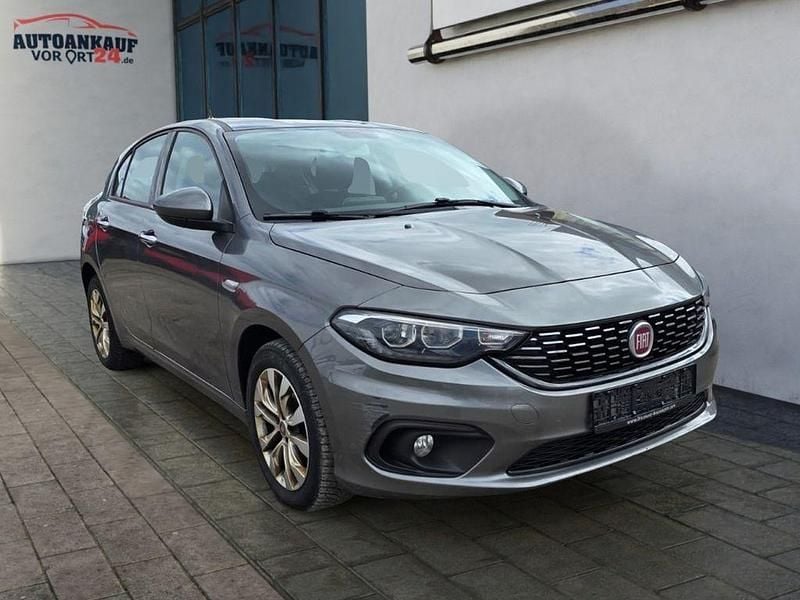Gebraucht Fiat Tipo Lounge 120 PS (88 kW) 2017 Colore esterno grigio underground vr695a Limousine