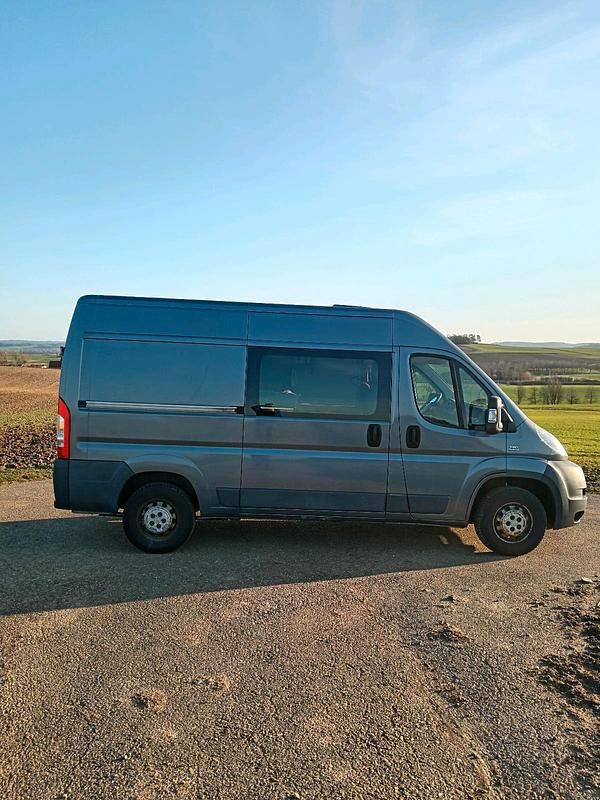 Gebraucht Fiat Ducato 130 PS (95 kW) 2013 Grau Van