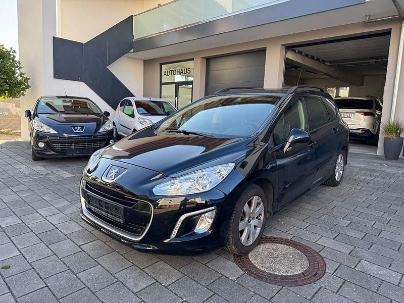 Schwarz Gebraucht 2012 Peugeot 308 Active Kombi | 4.900 € (Guter Preis) - Bild 1/4