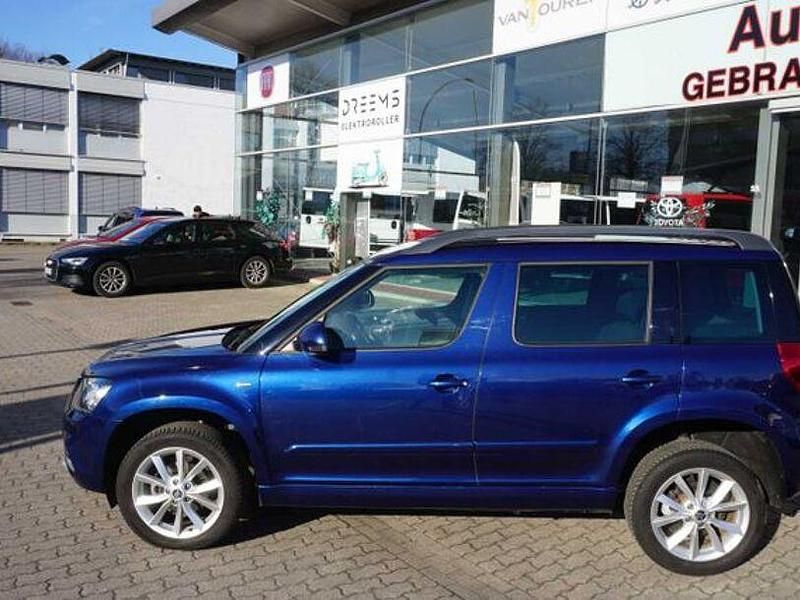 Gebraucht Skoda Yeti Drive 110 PS (80 kW) 2017 Blau SUV