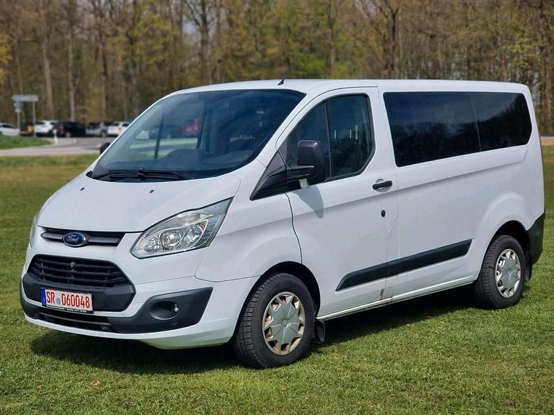 Gebraucht Ford Transit Custom 105 PS (77 kW) 2017 Weiß Van / Kleinbus