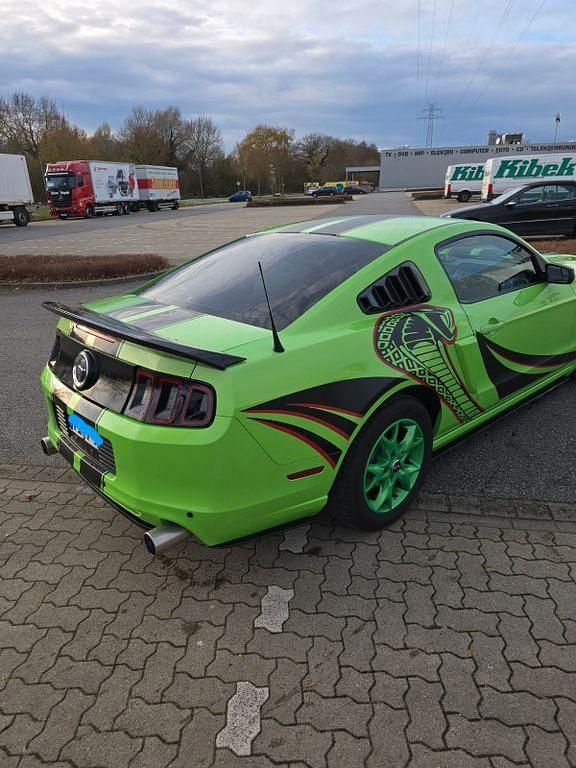 Gebraucht Ford Mustang 309 PS (227 kW) 2014 Grün Coupé