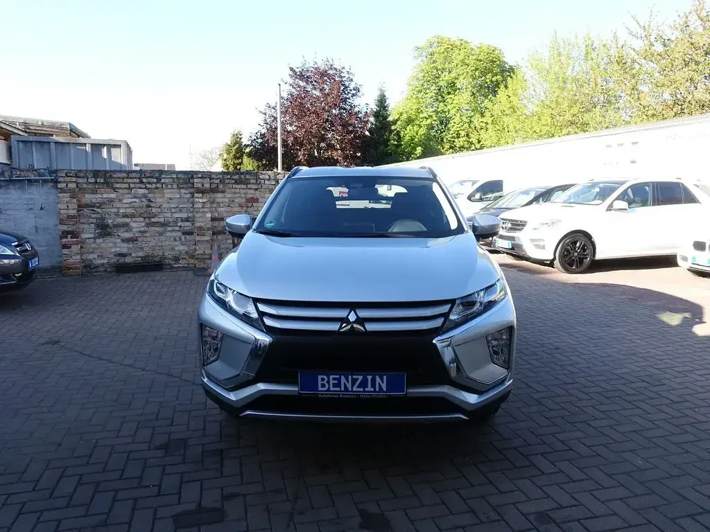 Second-hand Mitsubishi Eclipse Cross 163 CP (119 kW) 2020 Argintiu SUV
