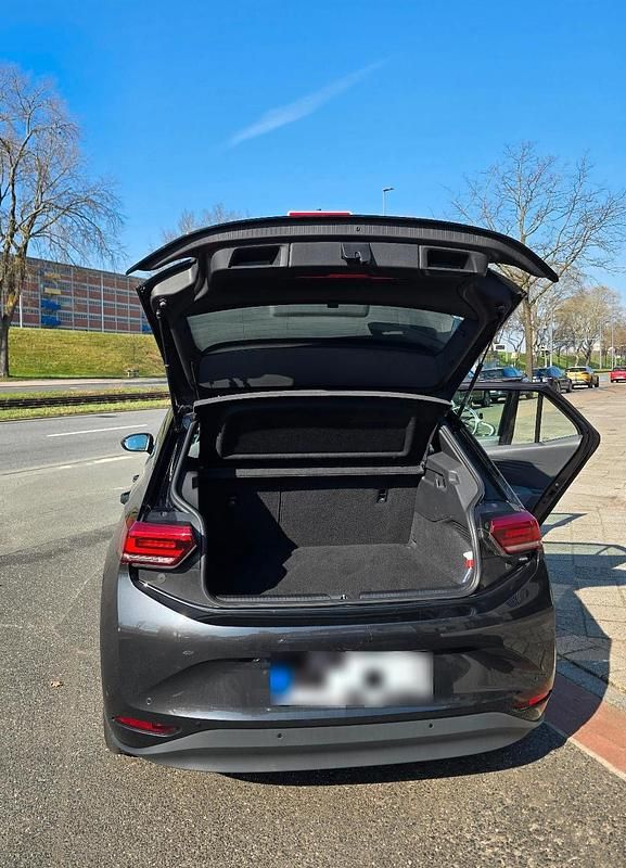 Gebraucht VW ID.3 Pro 106 kW (145 PS) 2022 Grau Kleinwagen