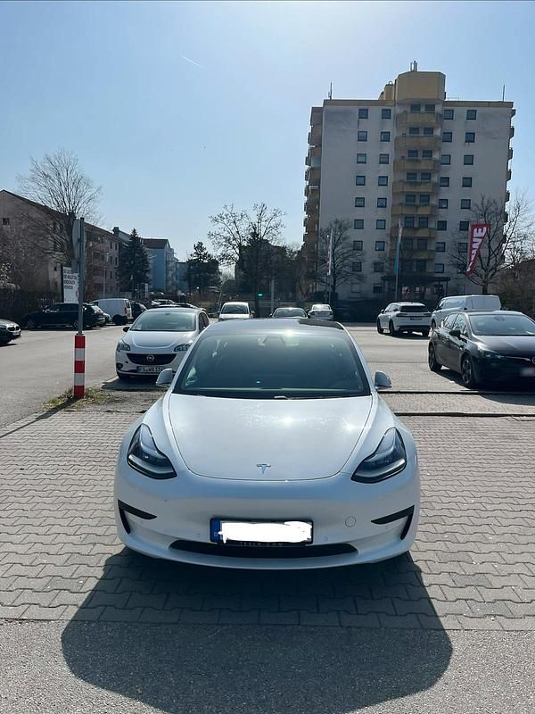 Gebraucht Tesla Model 3 208 kW (283 PS) 2020 Weiß Limousine