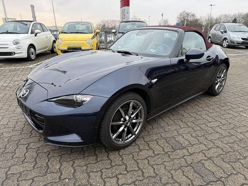 Gebraucht Mazda MX5 Ad'Vantage 184 PS (135 kW) 2022 Mitternachtsblau metallic (metallic) Cabrio