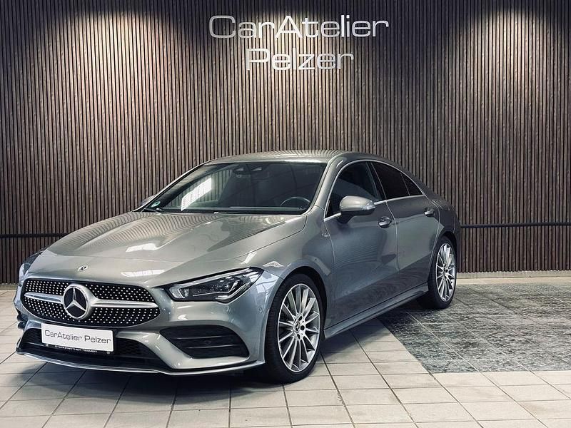 Grau Gebraucht 2021 Mercedes CLA250 AMG Limousine | 32.990 € (Fairer Preis) - Bild 1/4