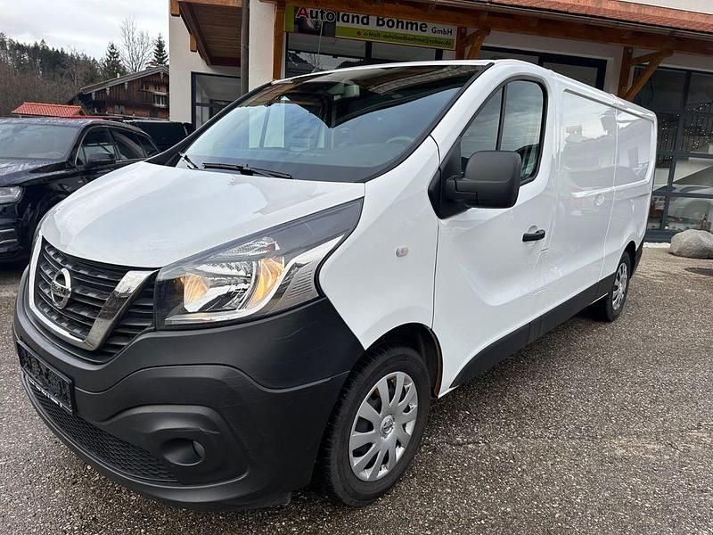 Weiß Gebraucht 2020 Nissan NV300 Comfort Van | 11.999 € (Fairer Preis) - Bild 1/4