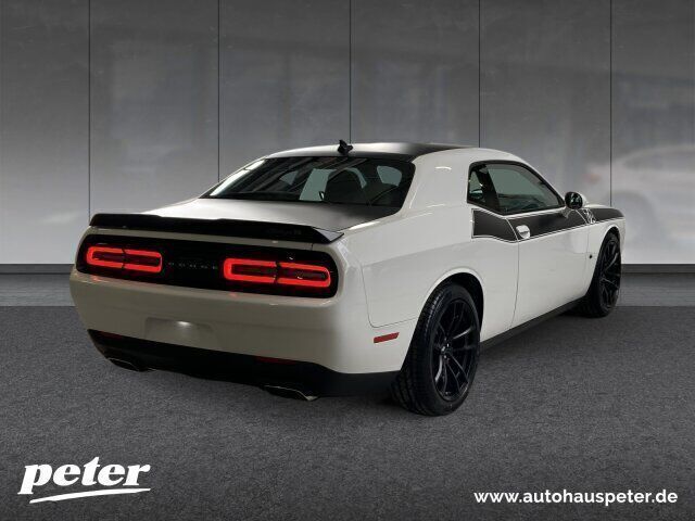 Gebraucht Dodge Challenger 377 PS (277 kW) 2023 White knuckle Coupé