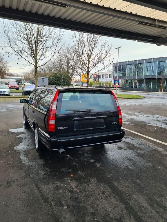 Gebraucht Volvo V70 144 PS (105 kW) 1998 Schwarz Kombi