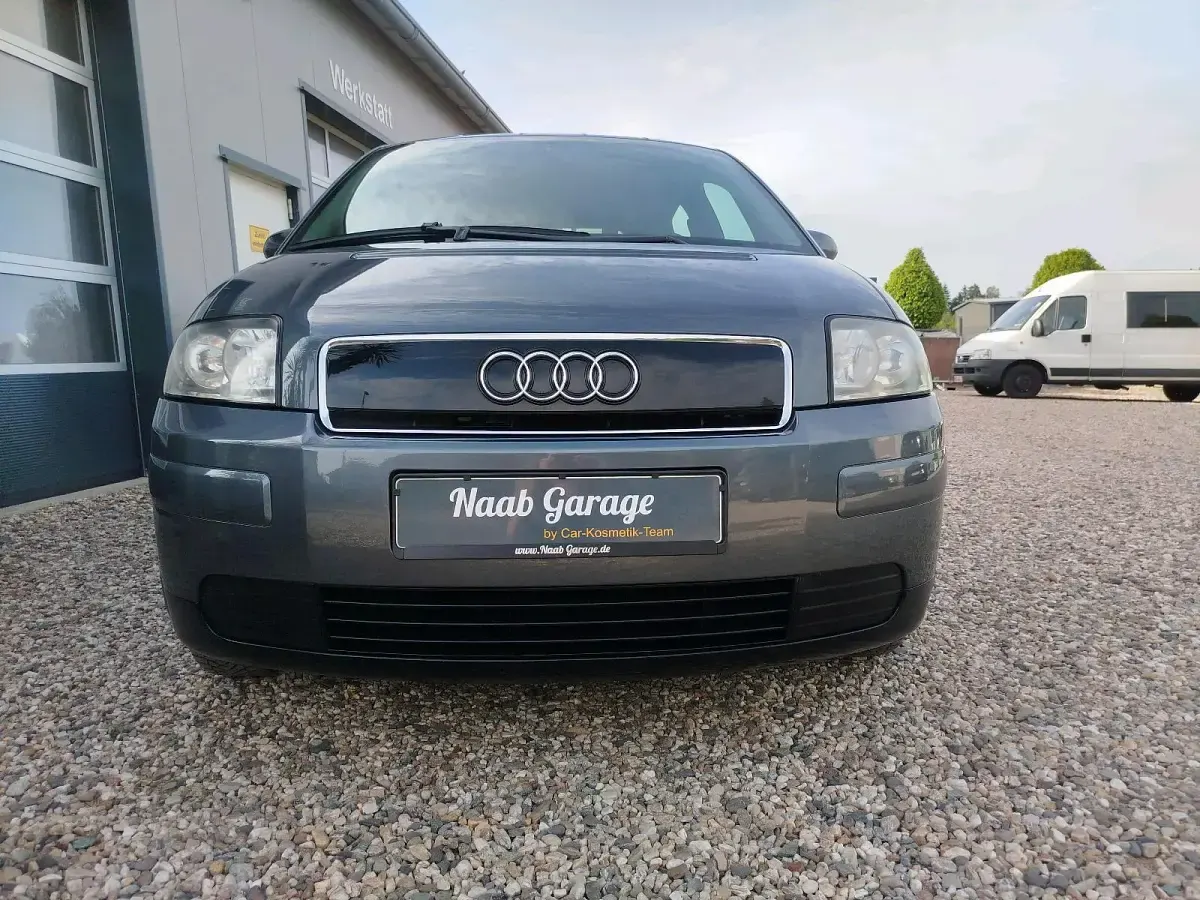 Gebraucht Audi A2 75 PS (55 kW) 2003 Silber Kleinwagen