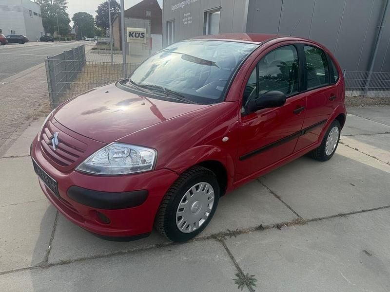 Rot Gebraucht 2003 Citroën C3 Kleinwagen | 1.850 € (Fairer Preis) - Bild 1/4
