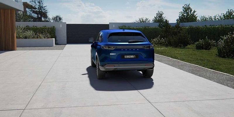 Neu Honda e:Ny1 150 kW (204 PS) 2025 Blau SUV