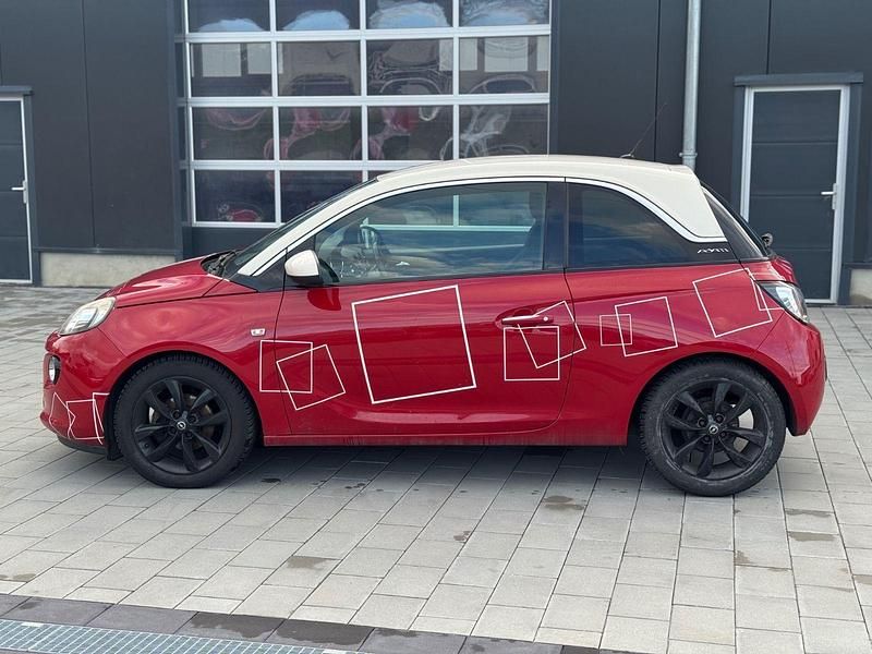 Second-hand Opel Adam Jam 69 CP (50 kW) 2014 Roșu Hatchback