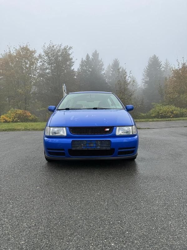 Gebraucht VW Polo Conceptline 75 PS (55 kW) 1997 Blau Kleinwagen