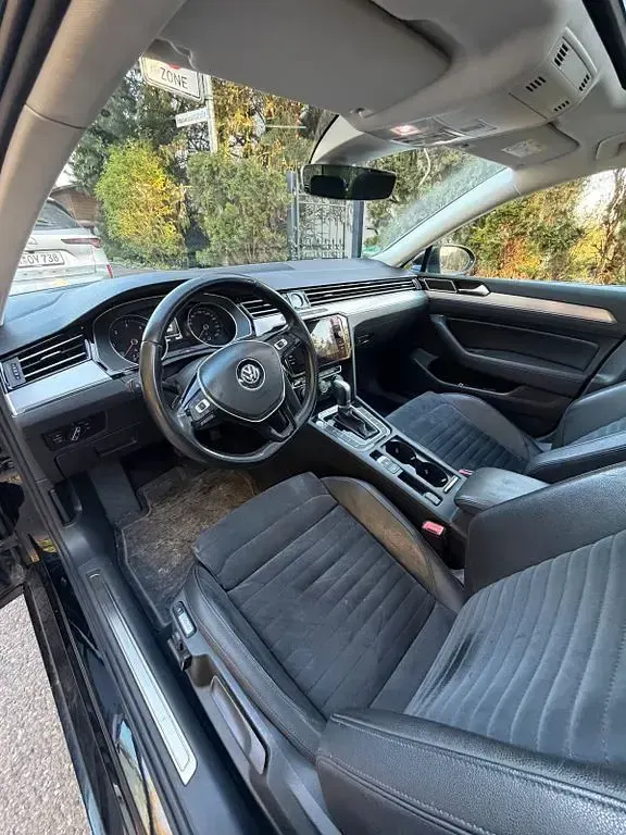 Gebraucht VW Passat Highline 190 PS (139 kW) 2018 Schwarz Limousine