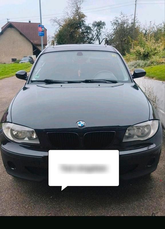Schwarz Gebraucht 2004 BMW 116 Kleinwagen | 1.450 € - Bild 1/4