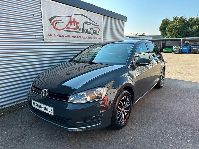 Gebraucht VW Golf VII 110 PS (80 kW) 2016 Grau Limousine