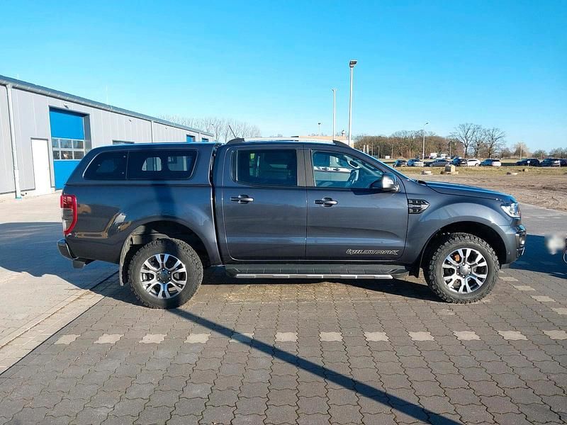 Gebraucht Ford Ranger Wildtrack 213 PS (156 kW) 2022 Grau Pickup