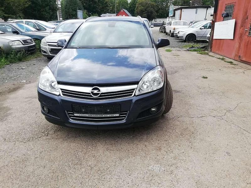 Blau Gebraucht 2010 Opel Astra Edition Kombi | 2.150 € (Superpreis) - Bild 1/4