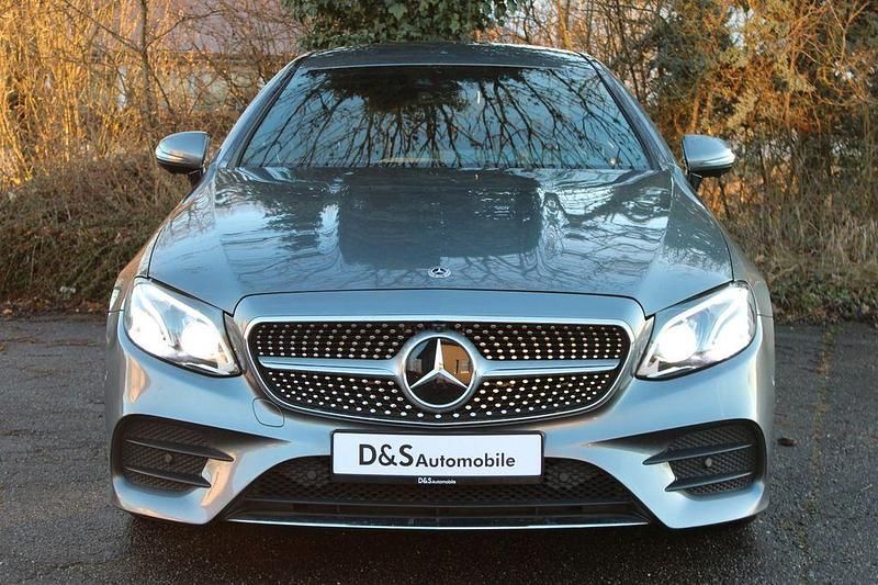 Gebraucht Mercedes E300 AMG line 245 PS (180 kW) 2018 Grau Coupé