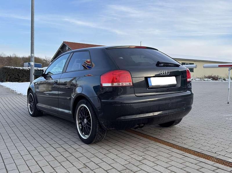 Gebraucht Audi A3 Ambition 105 PS (77 kW) 2008 Schwarz Kleinwagen