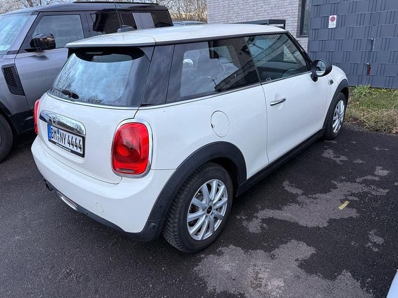 Gebraucht Mini ONE 102 PS (75 kW) 2016 Weiß Kleinwagen