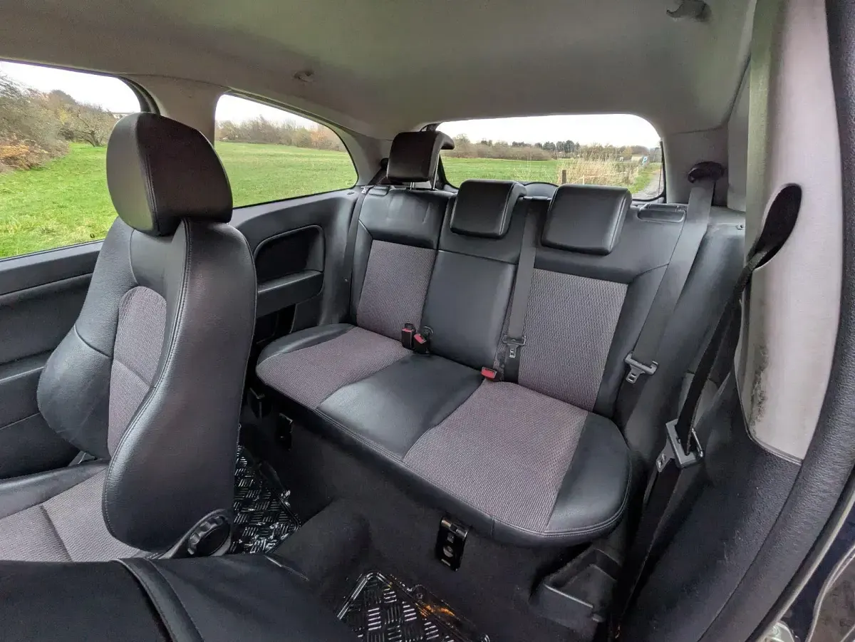 Gebraucht Ford Fiesta Sport 101 PS (74 kW) 2006 Schwarz Kleinwagen