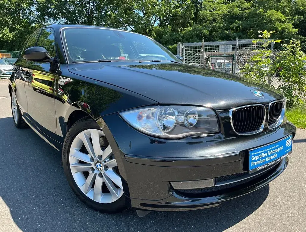 Gebraucht BMW 123 Sport Line 204 PS (150 kW) 2008 Schwarz Kleinwagen