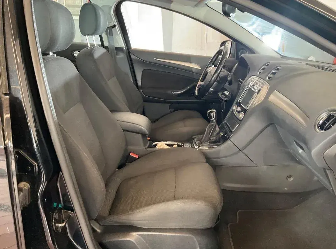 Gebraucht Ford Mondeo Titanium 145 PS (106 kW) 2009 Schwarz Kombi