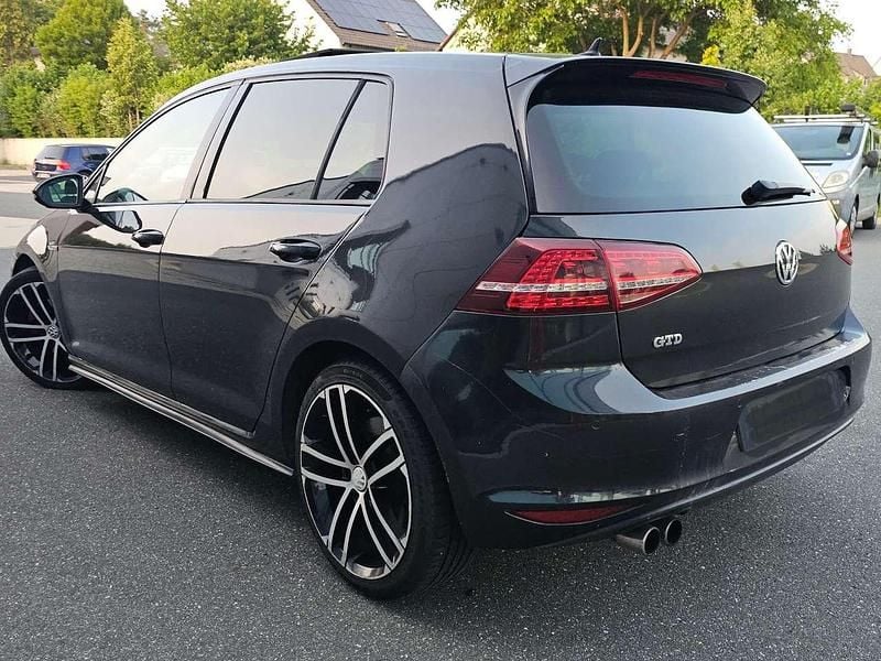 Gebraucht VW Golf VII GTD 184 PS (135 kW) 2015 Grau Limousine