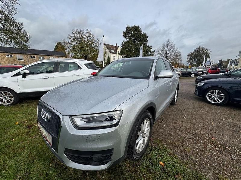Grau Gebraucht 2012 Audi Q3 Advanced SUV | 12.500 € (Guter Preis) - Bild 1/4