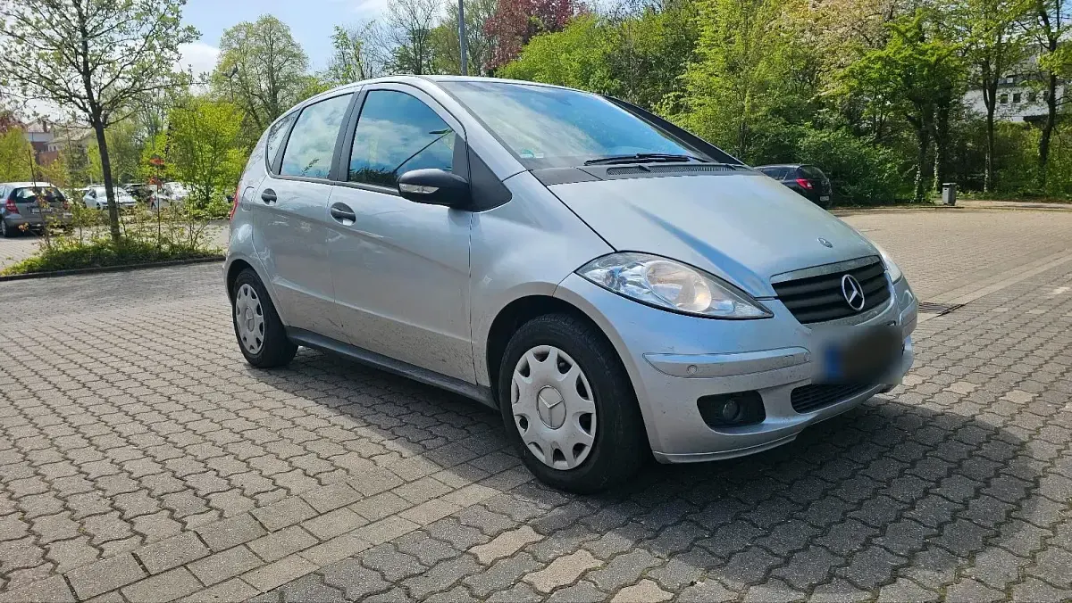 Gebraucht Mercedes A150 95 PS (69 kW) 2005 Silber Limousine
