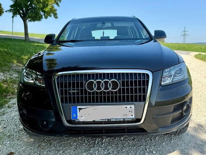 Braun Gebraucht 2008 Audi Q5 SUV | 9.999 € (Guter Preis) - Bild 1/4