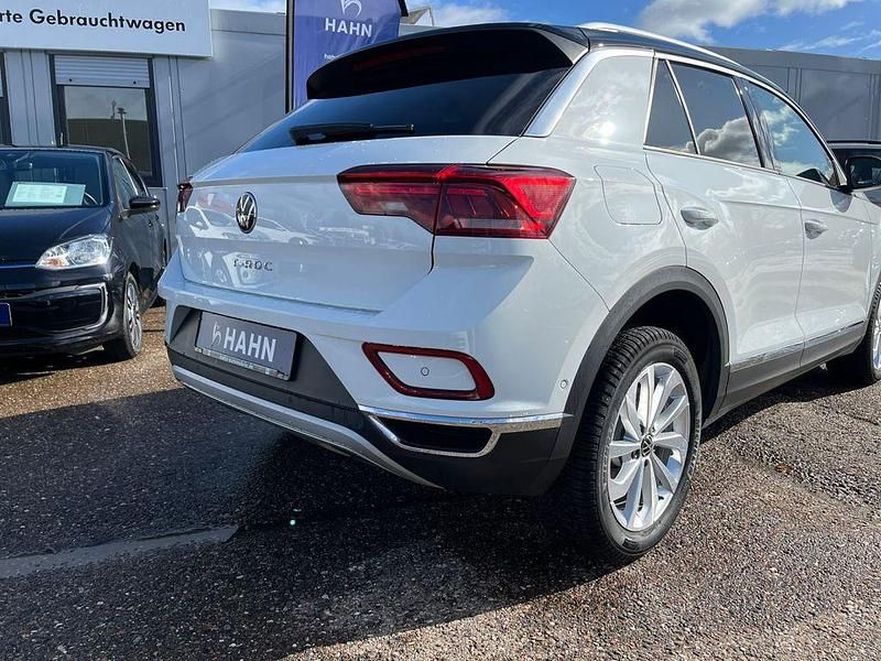 Gebraucht VW T-Roc Style 110 PS (80 kW) 2023 Pure white SUV