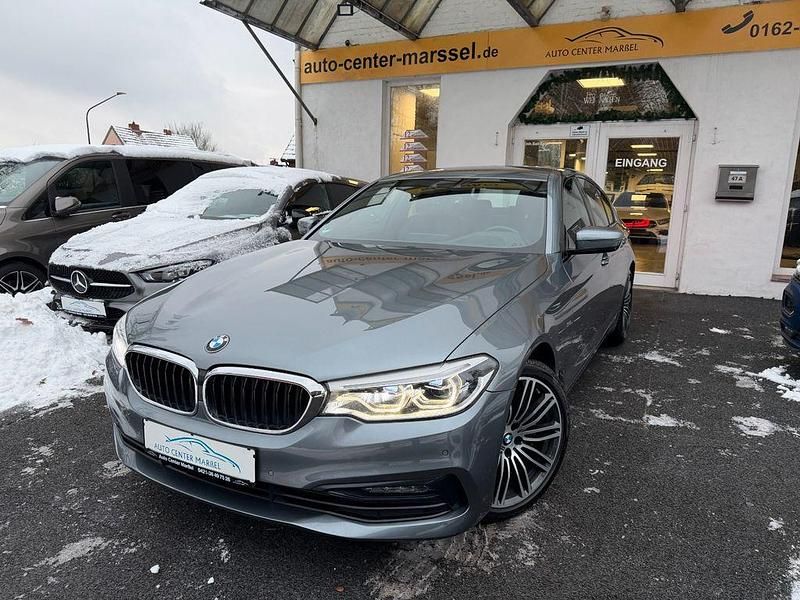 Blau Gebraucht 2017 BMW 525 Sport Line Limousine | 22.490 € (Fairer Preis) - Bild 1/4