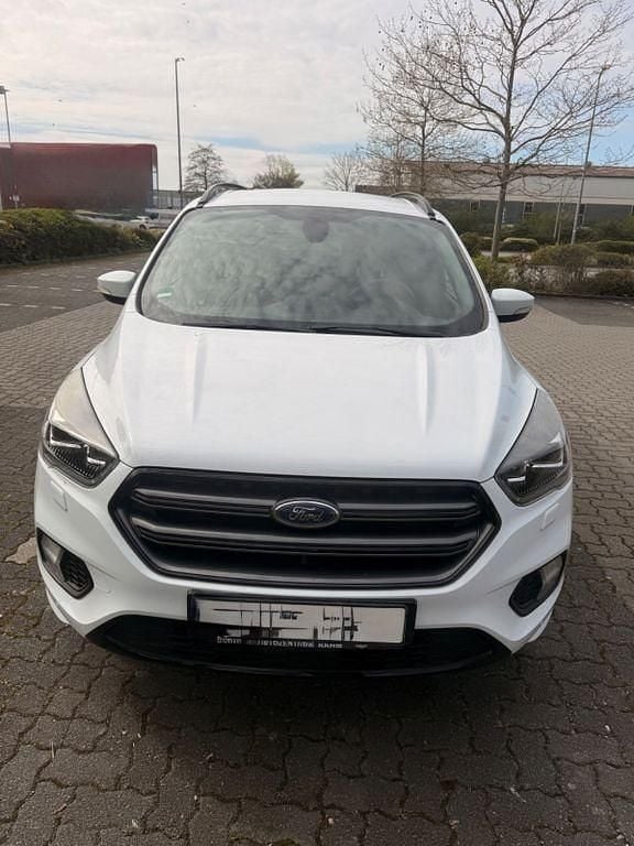 Gebraucht Ford Kuga ST-Line 242 PS (177 kW) 2018 Weiß SUV